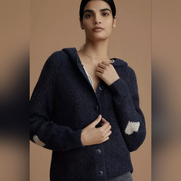 Anthropologie Sweaters - Anthropologie Heart Hoodie cardigan Sweater XS